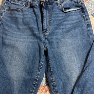 American Eagle Super High-Rise Jeggings
